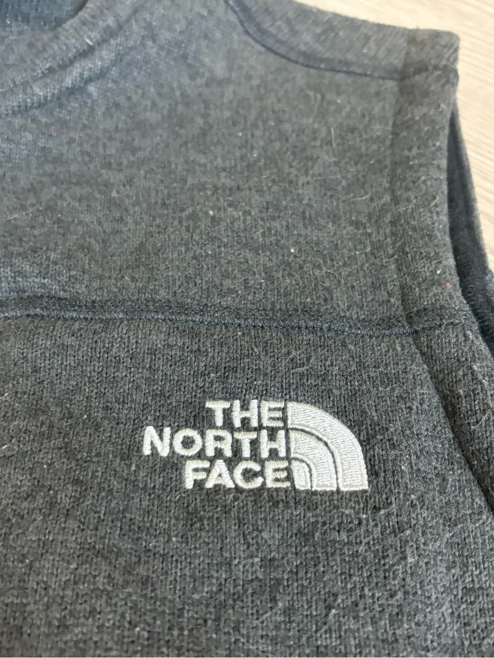 The North Face Men's Dark Gray Fleece Vest